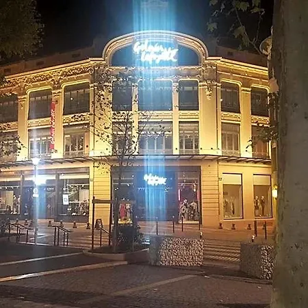 Hotel Confort 3*