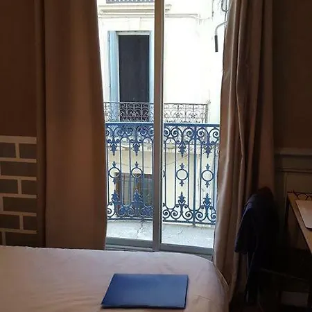 فندق Confort بزييه